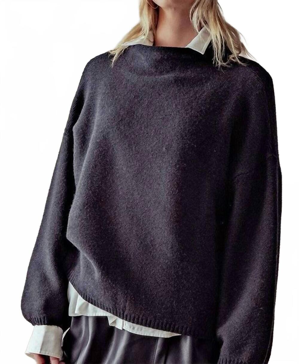 NEW TREND:NOTES texture knit bell sleeve turtle neck sweater in black